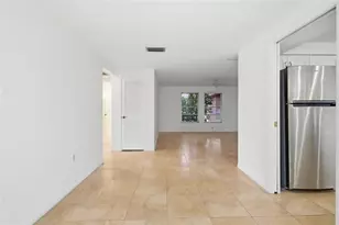 3667 Carol Ln, Sarasota, FL 34238 - Photo 17