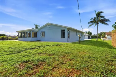 3667 Carol Lane, Sarasota, FL 34238 - Photo 75