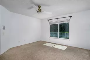 4008 Kingsfield Dr, Parrish, FL 34219 - Photo 19