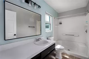 4008 Kingsfield Dr, Parrish, FL 34219 - Photo 17