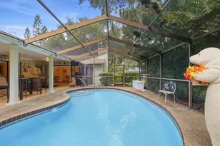 7963 N Leewynn Dr, Sarasota, FL 34240 - Photo 27