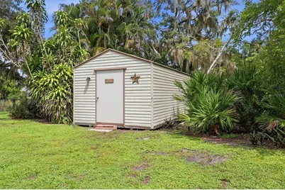 7963 N Leewynn Drive, Sarasota, FL 34240 - Photo 31