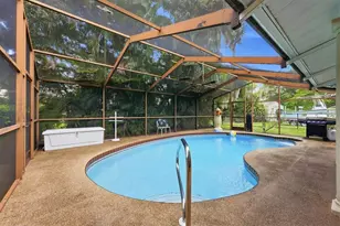 7963 N Leewynn Dr, Sarasota, FL 34240 - Photo 29