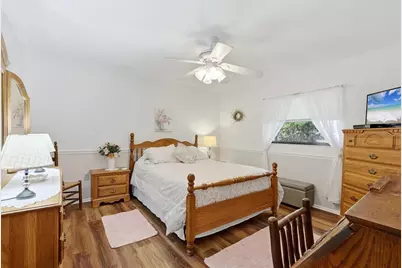 7963 N Leewynn Drive, Sarasota, FL 34240 - Photo 21