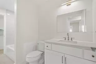 2352 Lorena Ln, Clearwater, FL 33765 - Photo 21