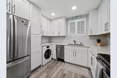 500 S Washington Drive #19B, Sarasota, FL 34236 - Photo 7
