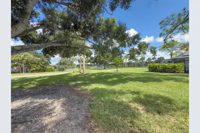 2375 Lakeside Mews #D2, Sarasota, FL 34235 - Photo 43