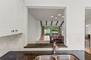 2375 Lakeside Mews, Sarasota, FL 34235 - Photo 15