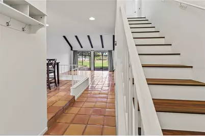 2375 Lakeside Mews #D2, Sarasota, FL 34235 - Photo 11