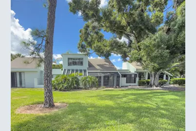 2375 Lakeside Mews #D2, Sarasota, FL 34235 - Photo 5