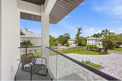 3920 Roberts Point Road, Sarasota, FL 34242 - Photo 37