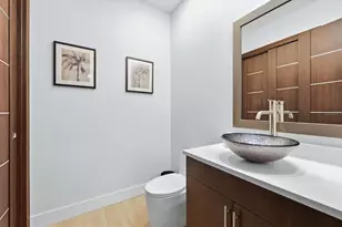 3920 Roberts Point Rd, Sarasota, FL 34242 - Photo 47