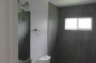 1655 24th St, Sarasota, FL 34234 - Photo 5