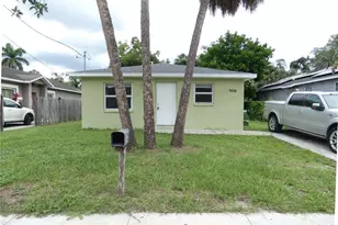 1655 24th St, Sarasota, FL 34234 - Photo 1