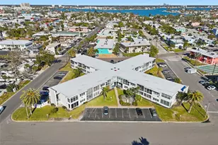 7050 Sunset Way, Saint Pete Beach, FL 33706 - Photo 19
