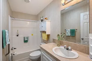 238 Southwinds Dr, Sarasota, FL 34231 - Photo 35