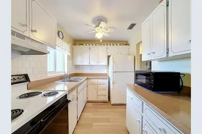 5898 17th Street W #C31, Bradenton, FL 34207 - Photo 5