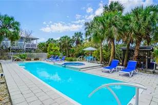 13 BayShore Cir, Placida, FL 33946 - Photo 5