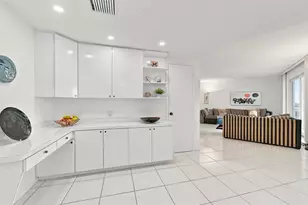 2525 Gulf of Mexico Dr, Longboat Key, FL 34228 - Photo 23