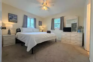 215 60th St NW, Bradenton, FL 34209 - Photo 7