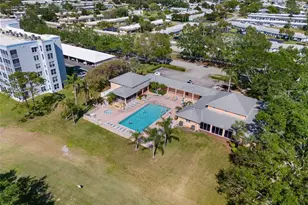 4570 Pinebrook Cir, Bradenton, FL 34209 - Photo 23