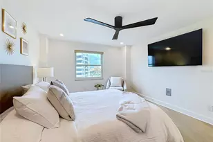 435 S Gulfstream Ave, Sarasota, FL 34236 - Photo 25