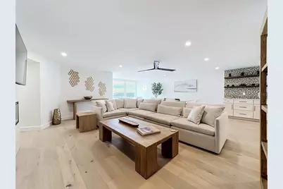 435 S Gulfstream Avenue #1006, Sarasota, FL 34236 - Photo 21