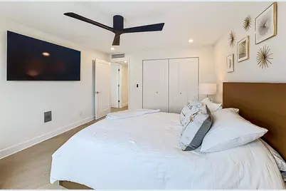 435 S Gulfstream Avenue #1006, Sarasota, FL 34236 - Photo 27