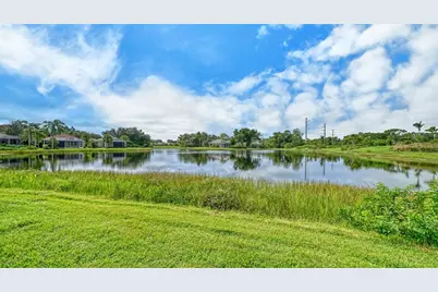 7126 Kensington Court, University Park, FL 34201 - Photo 11