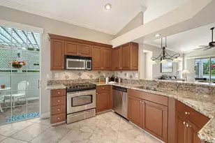7126 Kensington Ct, University Park, FL 34201 - Photo 21