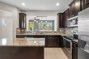 12129 Trailhead Dr, Bradenton, FL 34211 - Photo 9