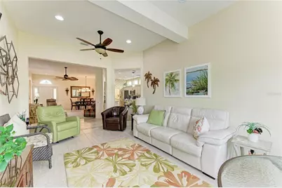 6635 Oakbrooke Circle, Bradenton, FL 34202 - Photo 11