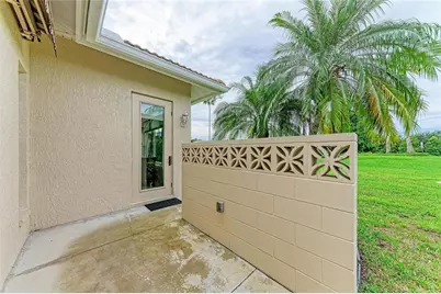 6635 Oakbrooke Circle, Bradenton, FL 34202 - Photo 33