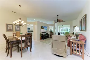 6635 Oakbrooke Cir, Bradenton, FL 34202 - Photo 5