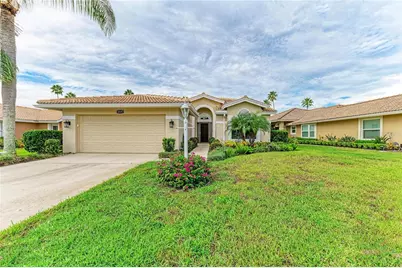 6635 Oakbrooke Circle, Bradenton, FL 34202 - Photo 3