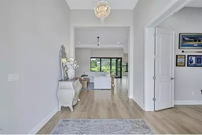 4592 Mondrian Court, Sarasota, FL 34240 - Photo 9