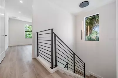 2910 W Aileen Street, Tampa, FL 33607 - Photo 15