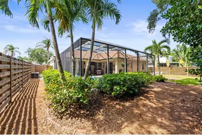 743 Stonecrest Drive, Sarasota, FL 34232 - Photo 53