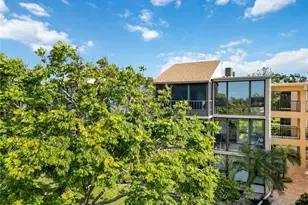 618 Bird Bay Dr S, Venice, FL 34285 - Photo 43