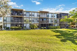 618 Bird Bay Dr S, Venice, FL 34285 - Photo 35