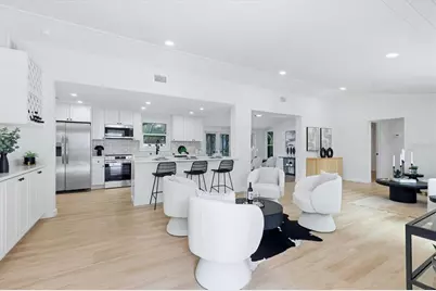 512 Sante Joseph Street, Venice, FL 34285 - Photo 5