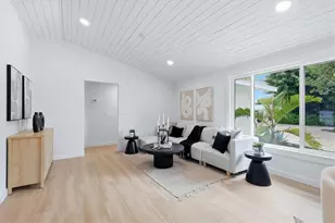 512 Sante Joseph St, Venice, FL 34285 - Photo 15