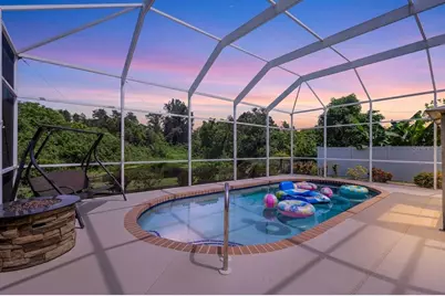 2411 49th Avenue E, Bradenton, FL 34203 - Photo 3
