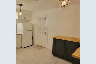3439 McIntosh Road, Sarasota, FL 34232 - Photo 5