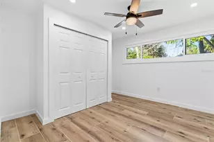 4879 Commonwealth Dr, Sarasota, FL 34242 - Photo 25