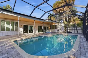 4879 Commonwealth Dr, Sarasota, FL 34242 - Photo 31