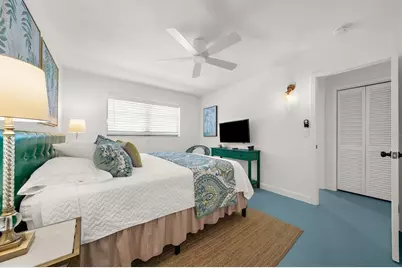 400 75th Street, Holmes Beach, FL 34217 - Photo 37