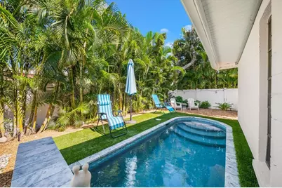 400 75th Street, Holmes Beach, FL 34217 - Photo 15