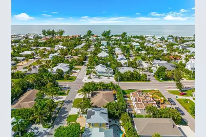 400 75th Street, Holmes Beach, FL 34217 - Photo 69