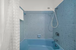 400 75th St, Holmes Beach, FL 34217 - Photo 45